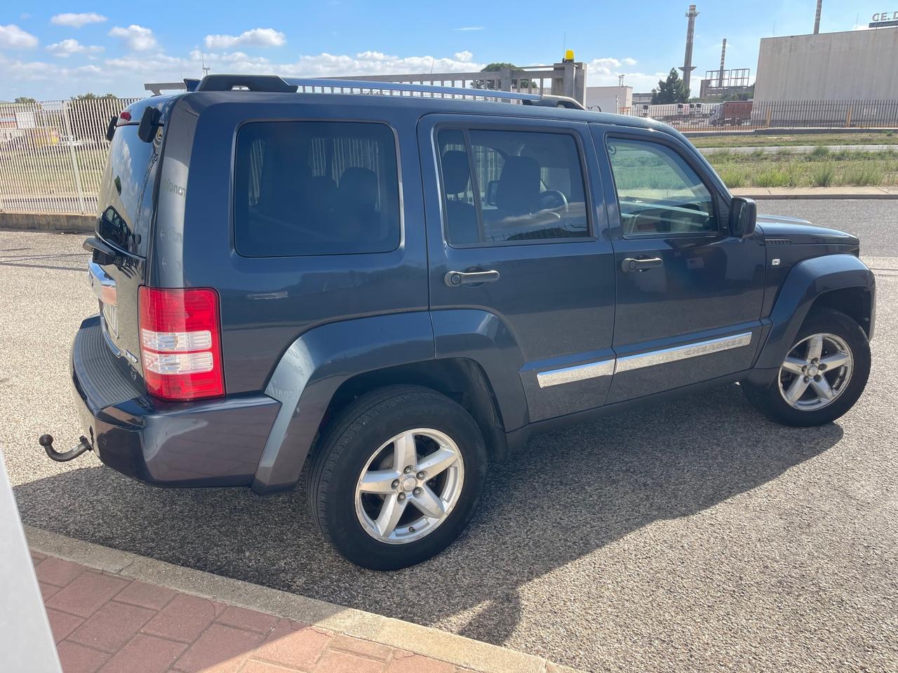 Jeep Cherokee 2.8 CRD Limited GANCIO TRAINO my09"