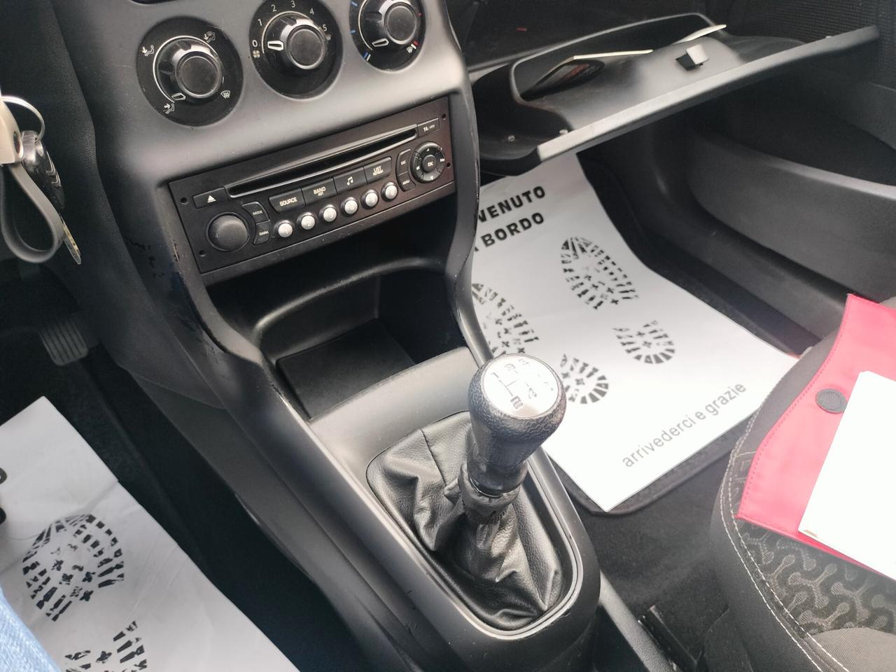 Citroen C3 1.1 Exclusive 128.000km tetto panoramico