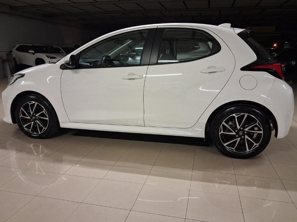 TOYOTA Yaris 4ª serie - Yaris 1.5 Hybrid 5 porte Trend