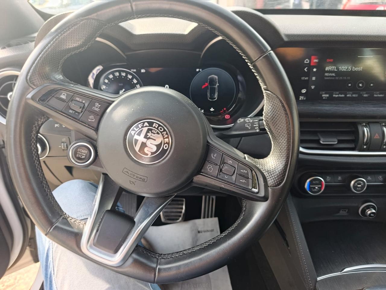 Alfa Romeo Stelvio 2.2 Turbodiesel 160 CV AT8 RWD