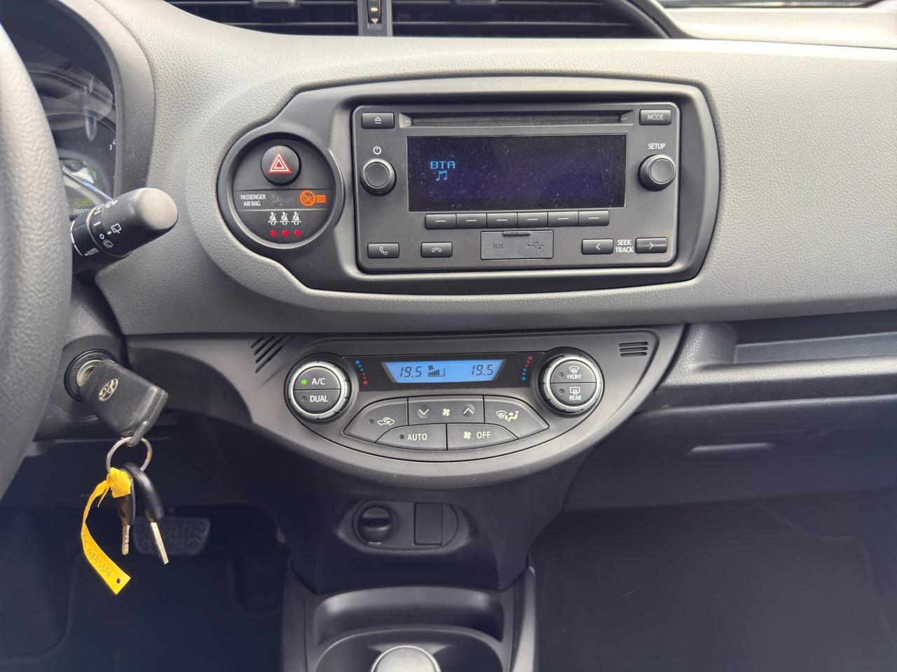 Toyota Yaris 1.5 Hybrid 5 porte Active