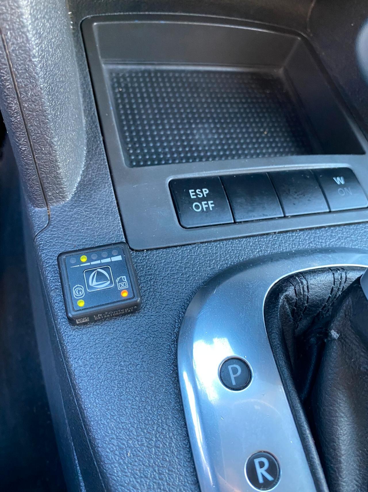 Volkswagen Touran 1.4 16V TSI Highline IMPIANTO GPL CAMBIO AUTOMATICO