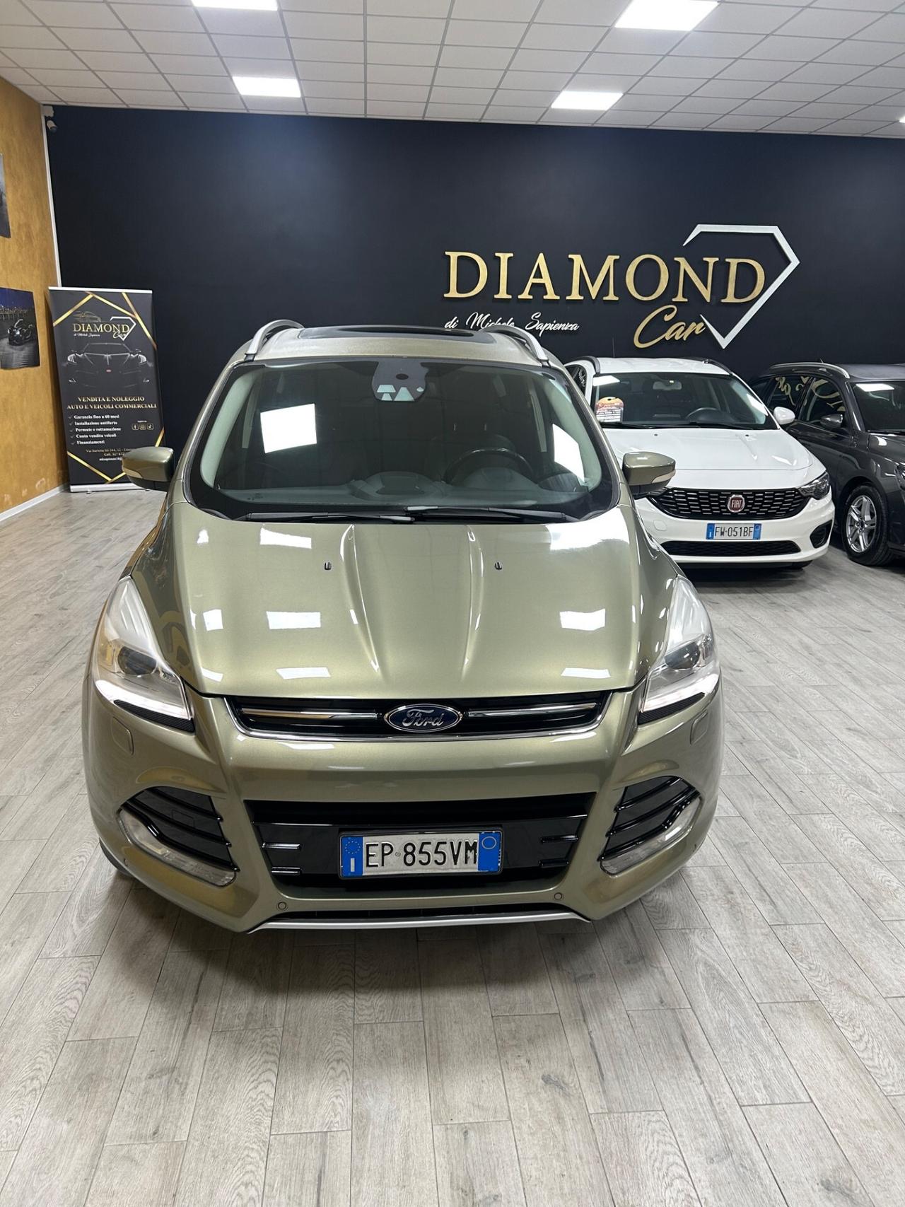 FORD KUGA 2.0 Tdci “TETTO/PELLE/NAV/RETR/19”-2013
