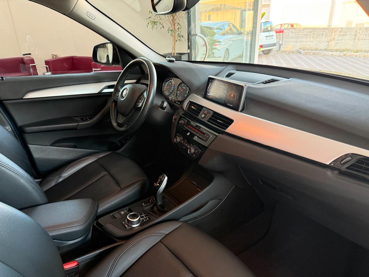 Bmw X1 xDrive18d auto Business Advantage Tetto Pelle Navi