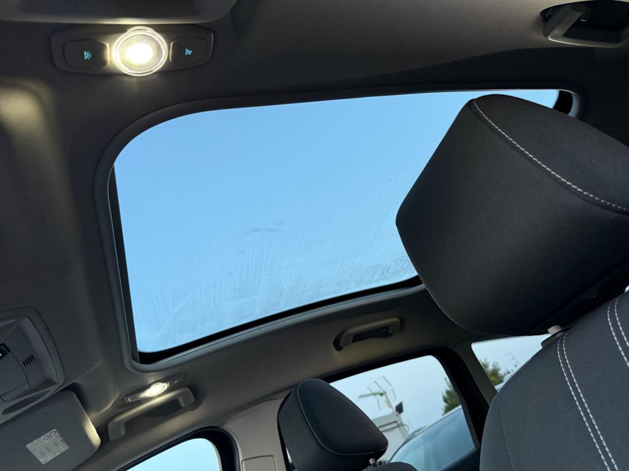 Ford C-Max 1.6 TDCi 115CV Titanium