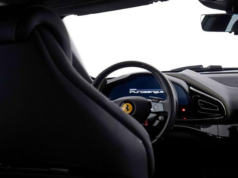 Ferrari Purosangue 6.5 V12 F1 DCT 4WD