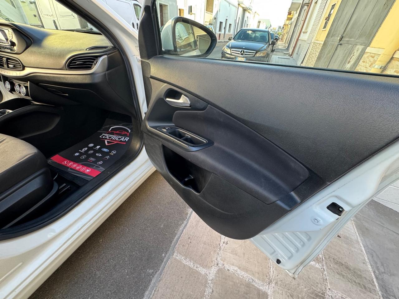 Fiat Tipo 1.3 Mjt S&S 5 porte Easy