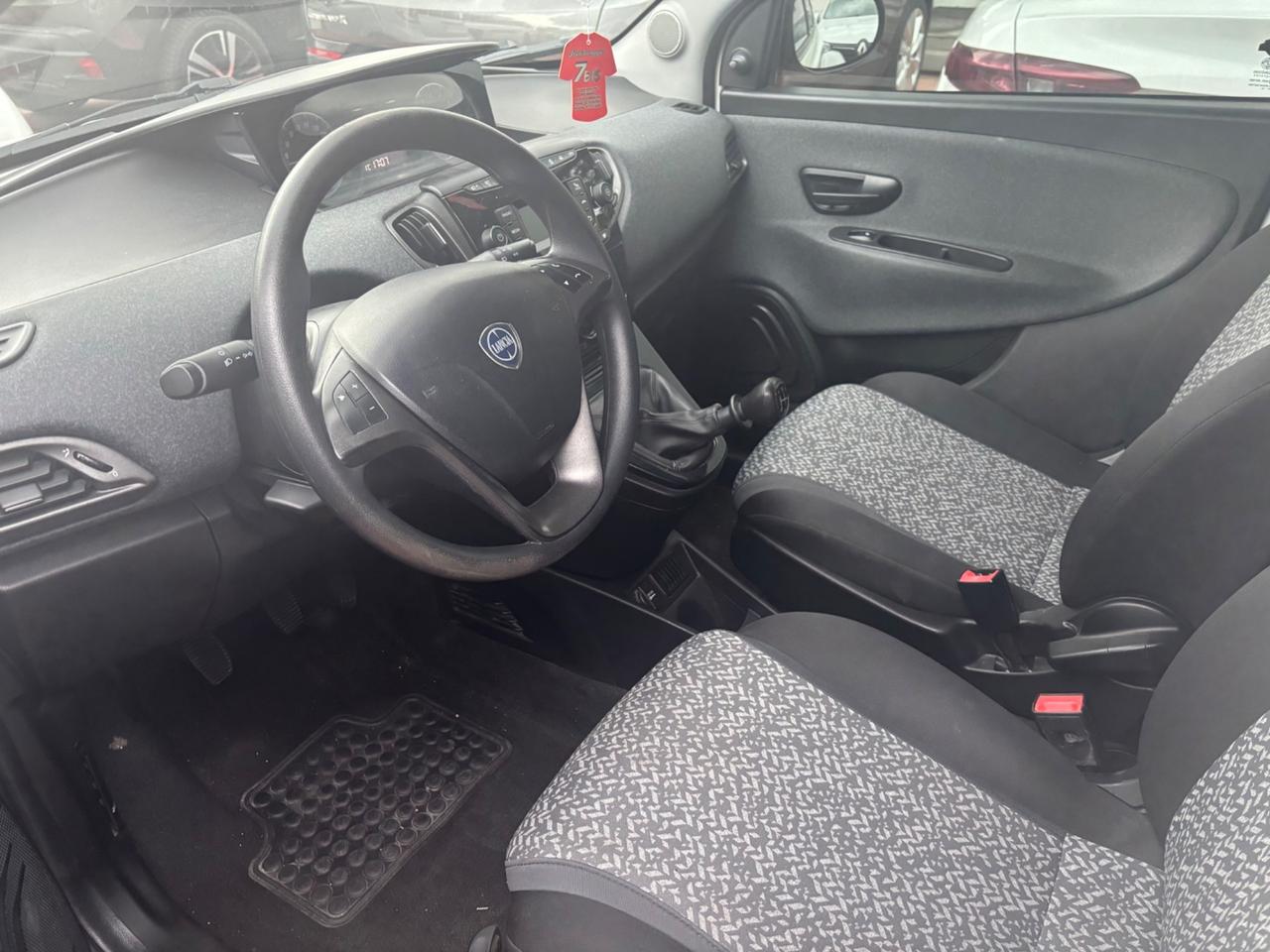 Lancia Ypsilon 1.2 69 CV 5 porte S&S Elefantino Blu