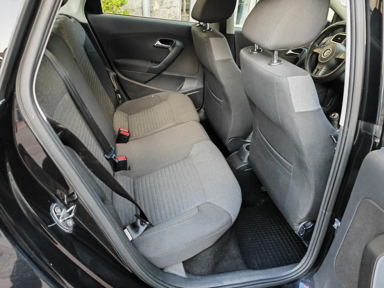 VOLKSWAGEN POLO 1.6 TDI CV75 KW55 CONFORTLINE