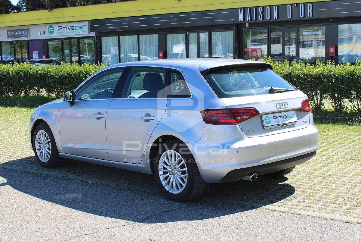 AUDI A3 SPB 1.6 TDI clean diesel Attraction