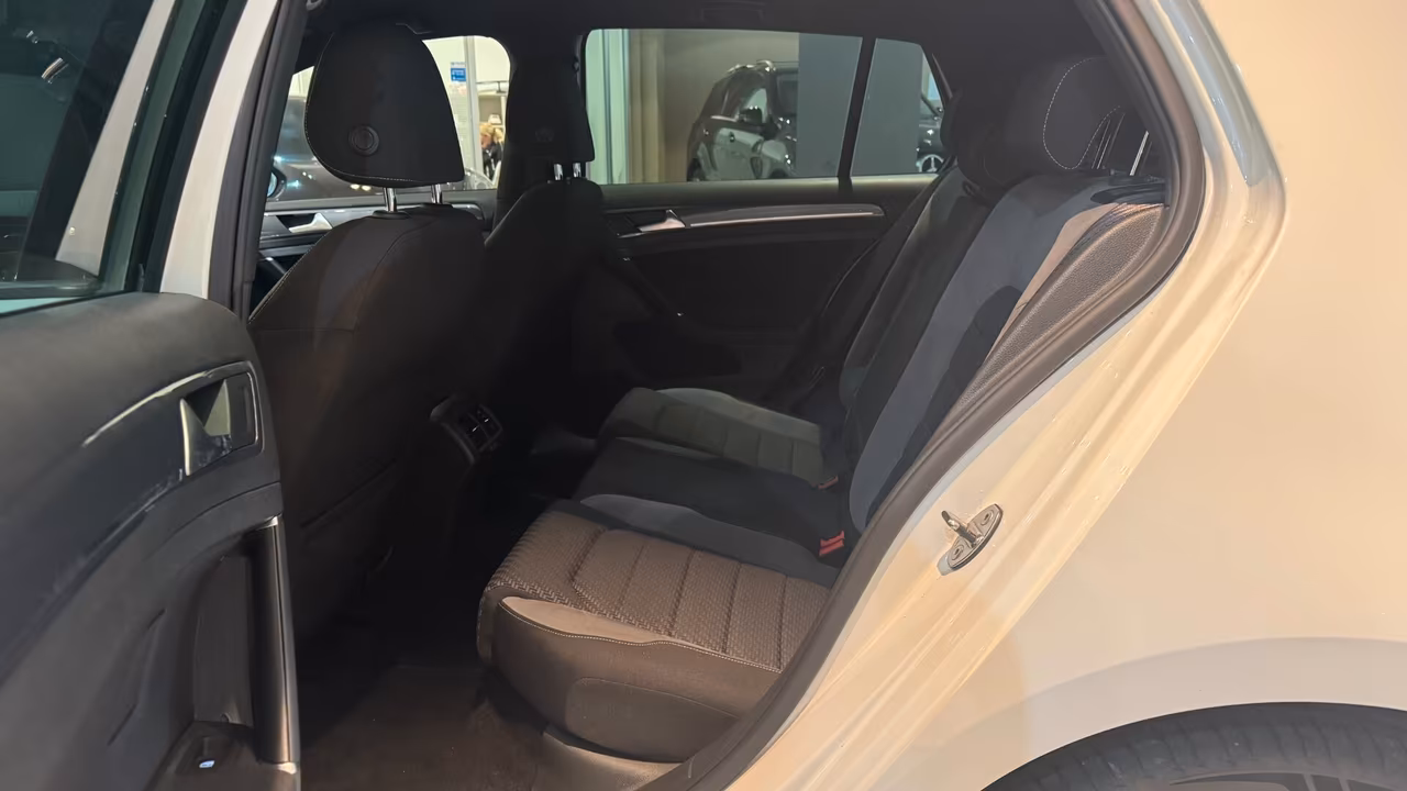 VOLKSWAGEN GOLF R-LINE 7,5 - 2019