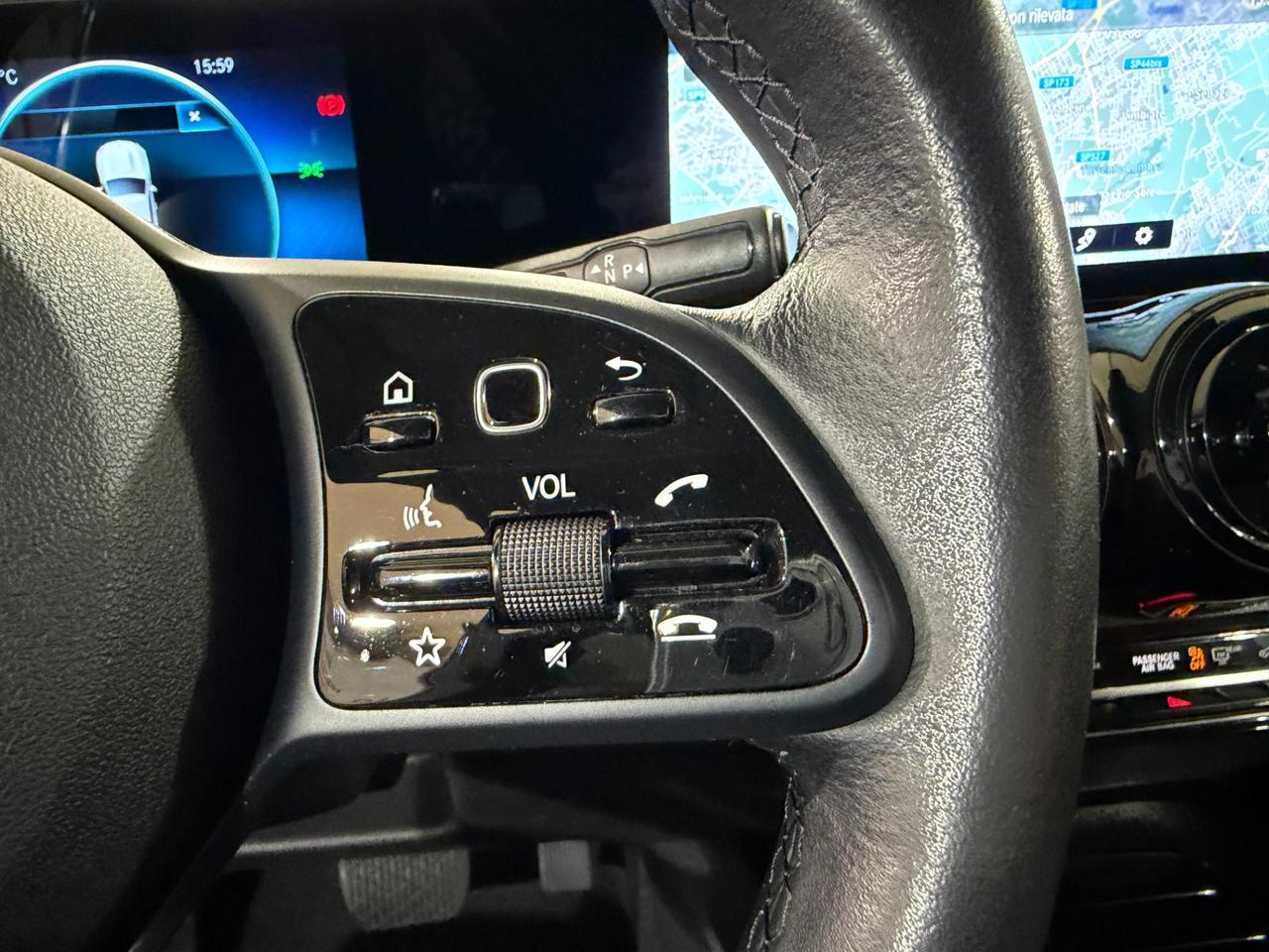 Mercedes GLB 180 d 180 CV Business automatic