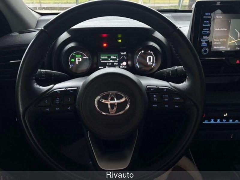 Toyota Yaris Hybrid Trend MY22