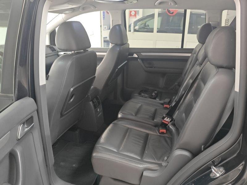 Volkswagen Touran Touran 2.0 tdi Highline 170cv dpf 7POSTI