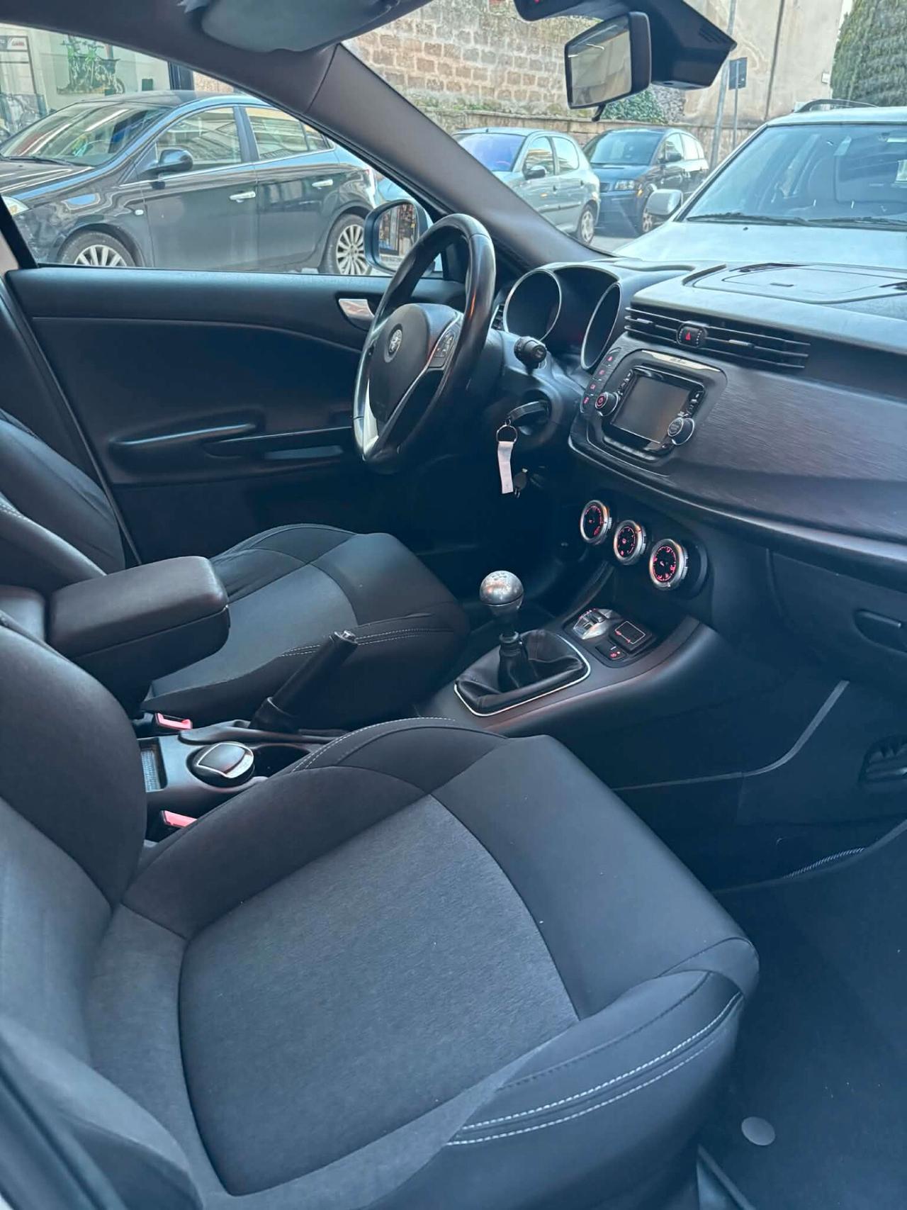 Alfa Romeo Giulietta 1.6 JTDm 120 CV Super