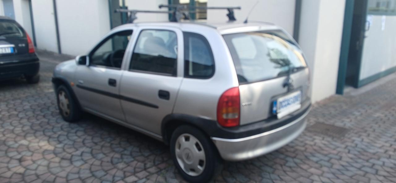 Opel Corsa 1.2i 16V cat 5 porte Viva