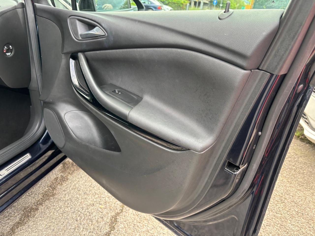 Opel Astra 1.6 CDTi 136CV 5 porte Innovation