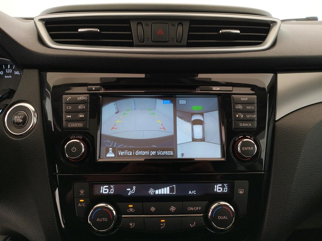 Nissan Qashqai 1.5 dCi Visia - TETTO PANORAMICO - NEOPATENTATI