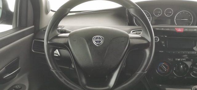 LANCIA Ypsilon 1.2 69 CV 5 porte Gold