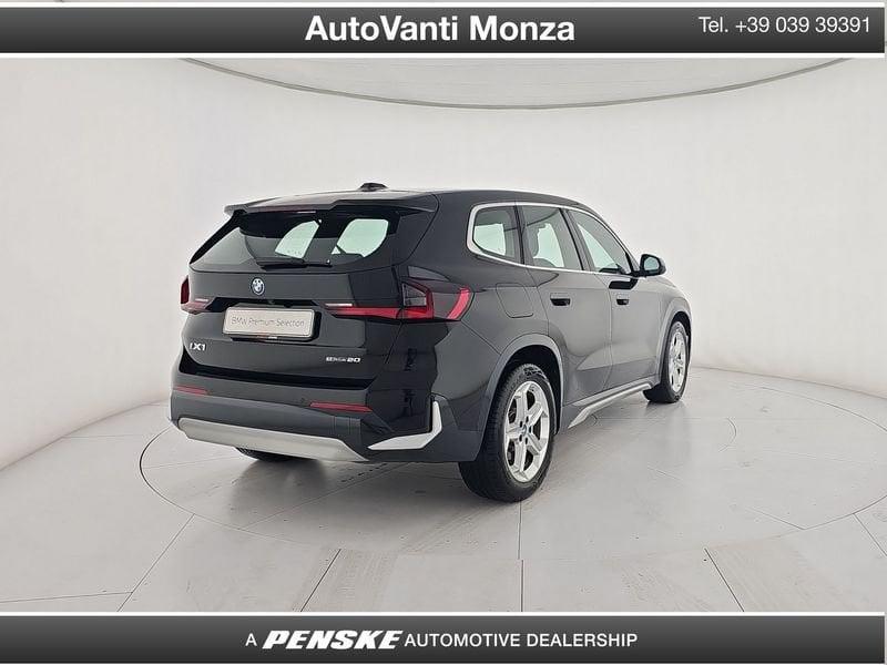 BMW iX1 eDrive 20 X-Line