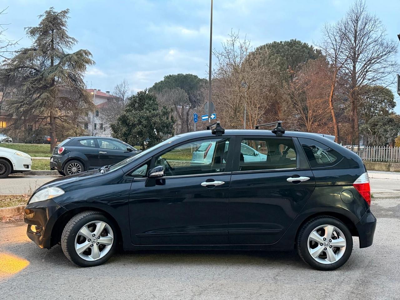 Honda FR-V 2.2 16V i-CTDi Executive Navi LH DPF