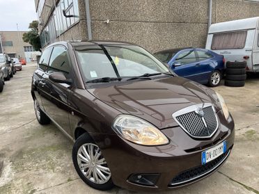 LANCIA YPSILON PLATINUM 1.2 BENZINA EURO4 NEOPATENTATI