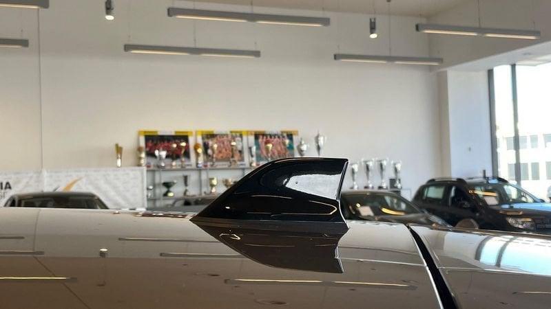 Renault Symbioz 1.6 full hybrid E-Tech Iconic Auto 145cv