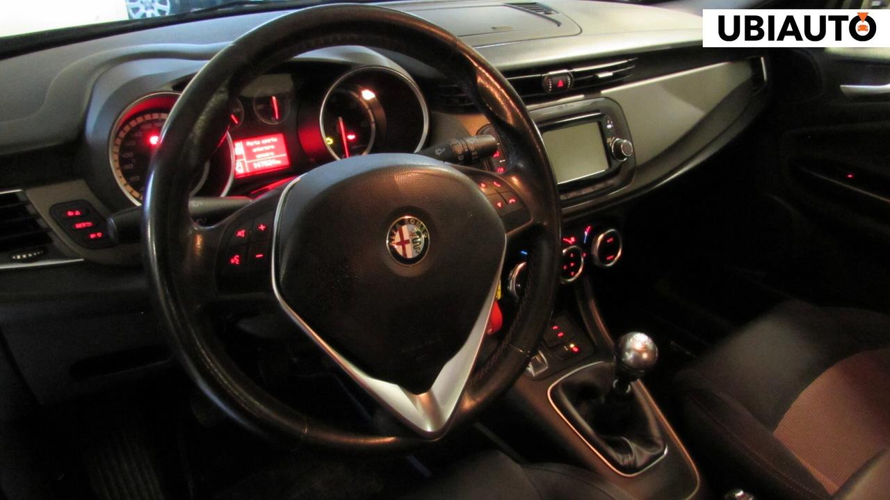 Alfa Romeo Giulietta 1.6 JTDm-2 105 CV Exclusive