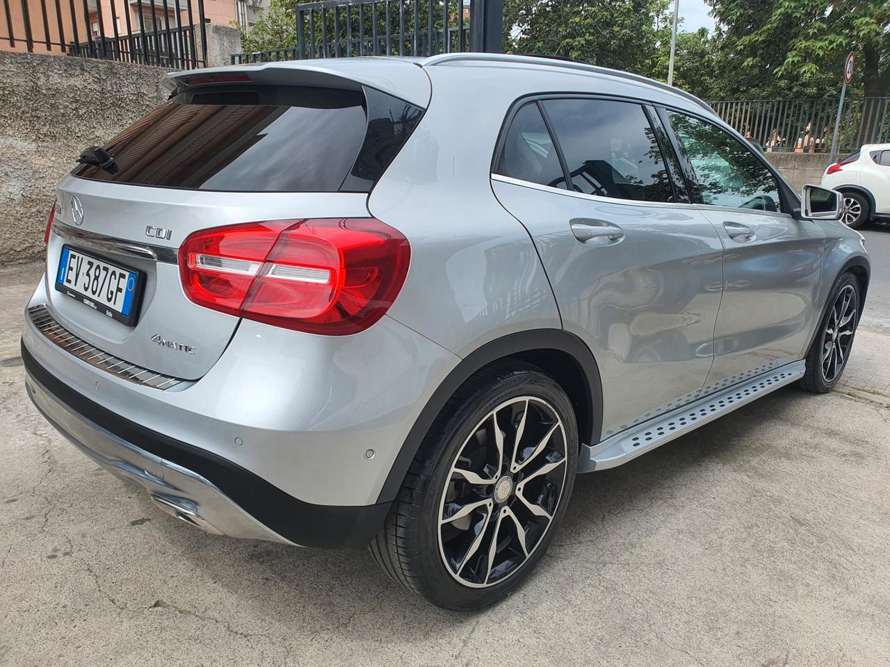 Mercedes-benz GLA 220 GLA 220 CDI Automatic 4Matic Premium