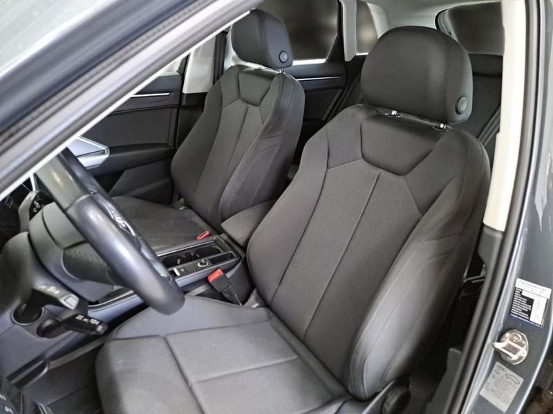 AUDI Q3 45 TFSI e S tronic Business