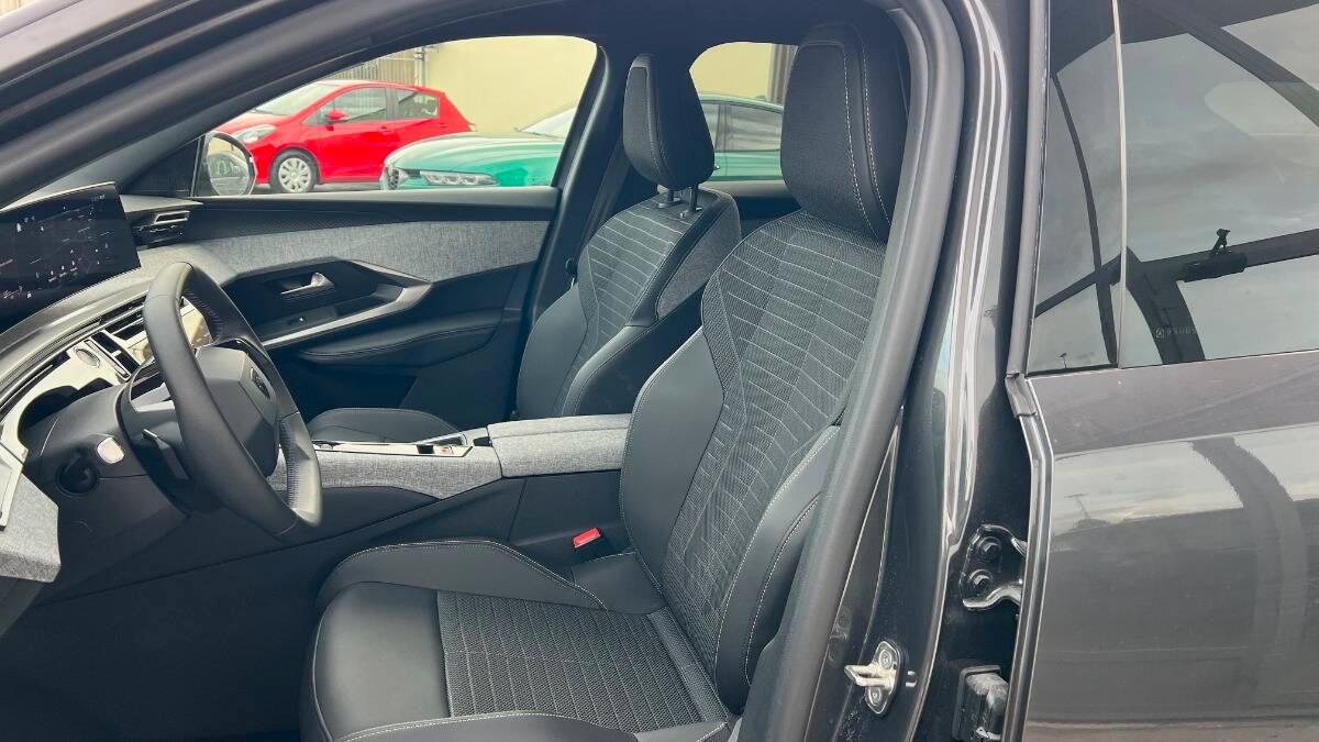 Peugeot 3008 1.2 hybrid Allure 145cv e-dcs6