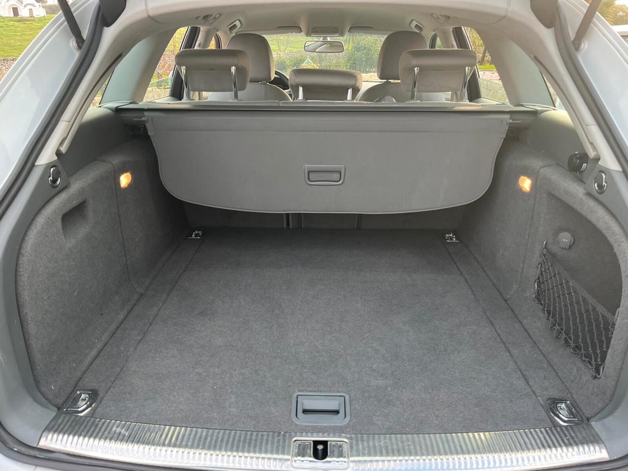 Audi A4 Avant 2.0 TDI - PERFETTA - 2012