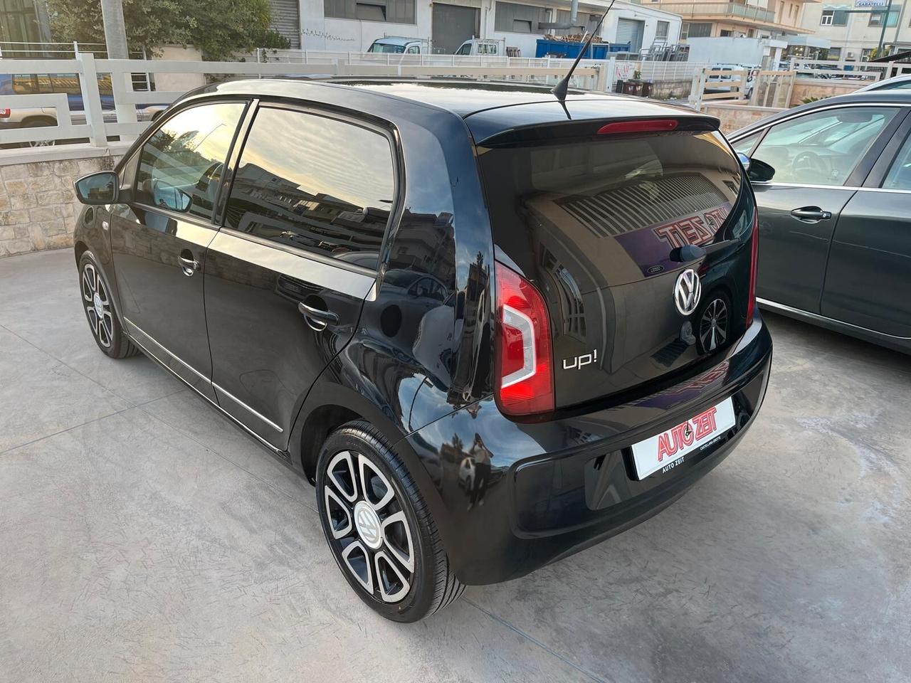 Volkswagen up! 1.0 75 CV 5p. high