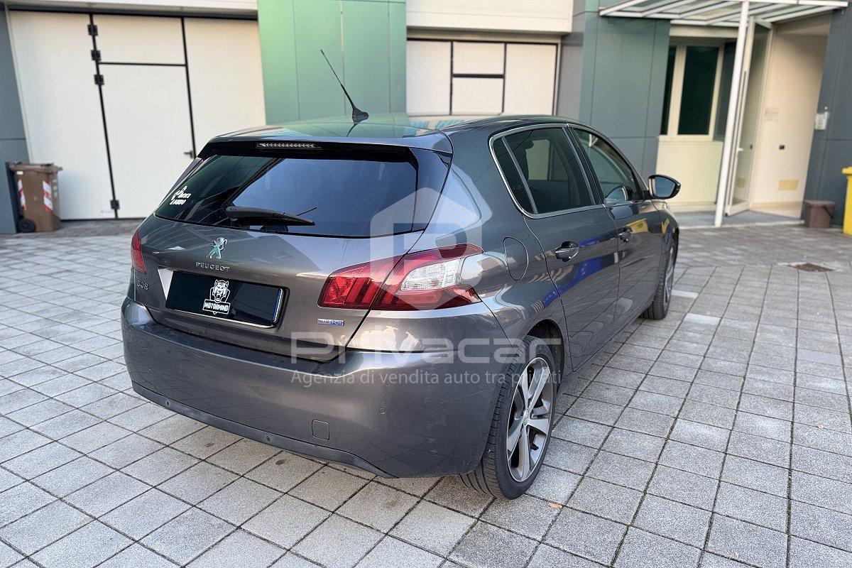PEUGEOT 308 BlueHDi 120 S&S Allure