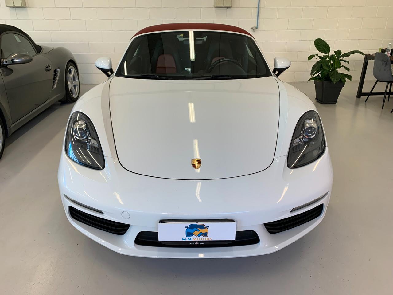 Porsche 718 Spyder Boxster 2.0