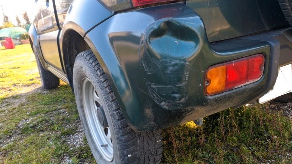 Suzuki Jimny 1.5 DDiS 86CV 4x4 JLX