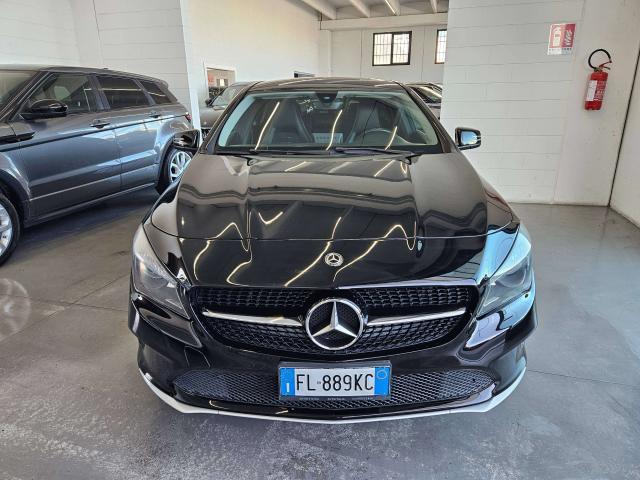 Mercedes-Benz CLA 200 Shooting Brake - X117 Shooting Brake d Premium auto FL