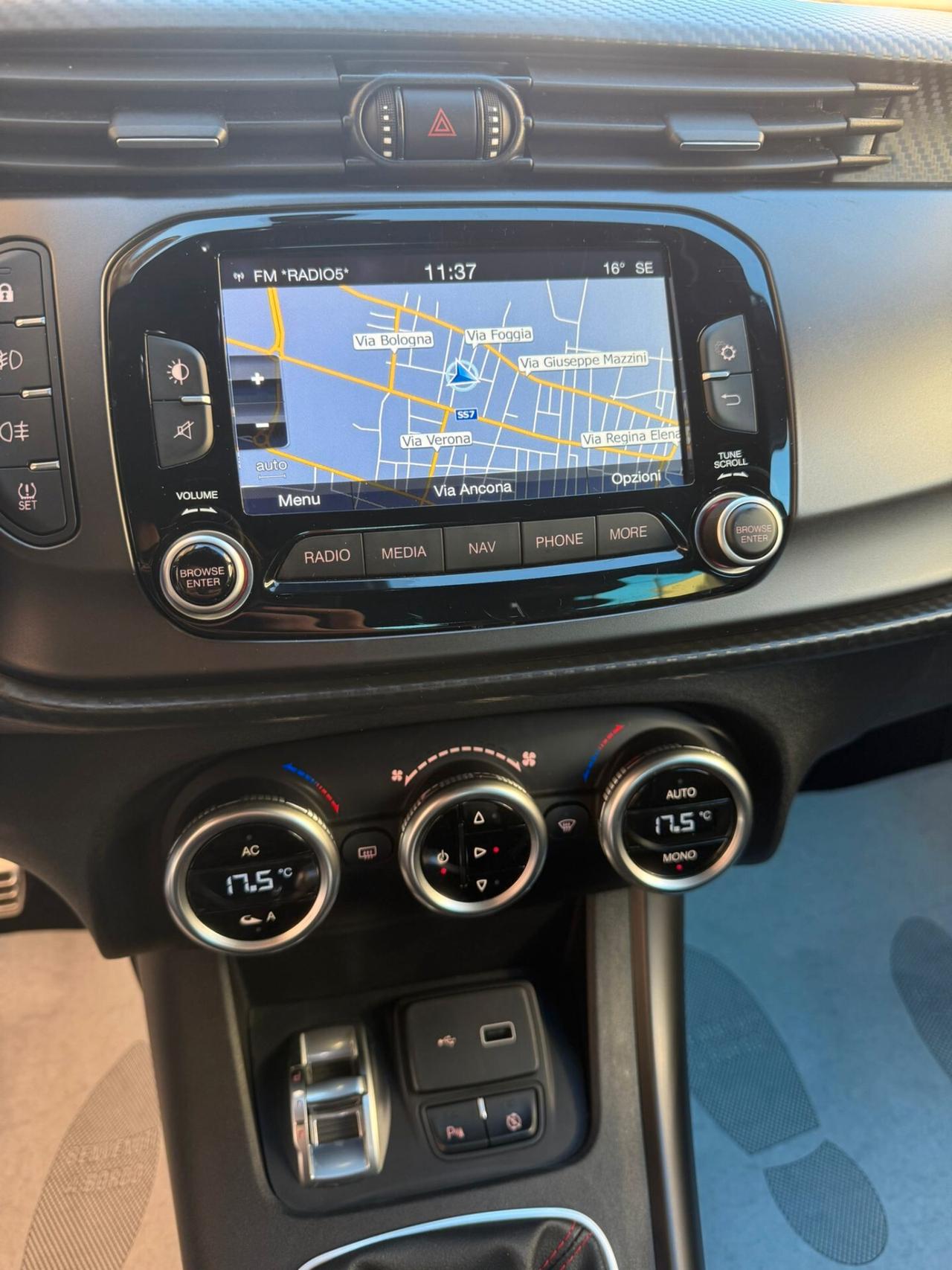 Alfa Romeo Giulietta 1.6 JTDm 120 CV veloce Carbon Look