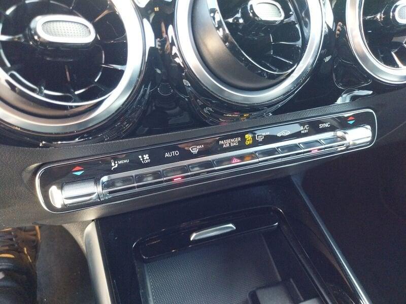 Mercedes-Benz GLA GLA 180 d Automatic Premium