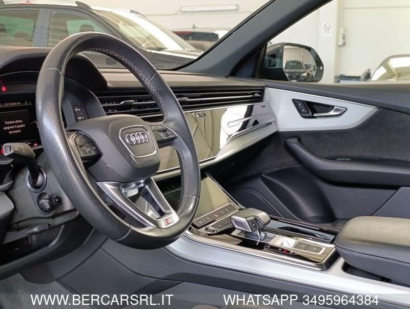Audi Q8 55 TFSI quattro tiptronic Sport*S-LINE*TETTO*VIRTUAL COCKPIT PLUS*TELECAMERA 360*