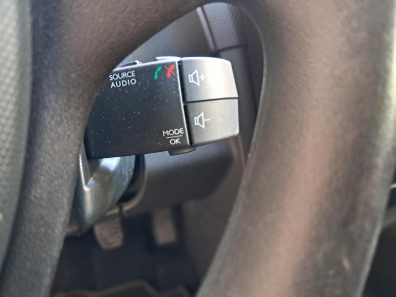 RENAULT CLIO 1.5 Diesel 75CV-NEOPATENTATI-Euro6490