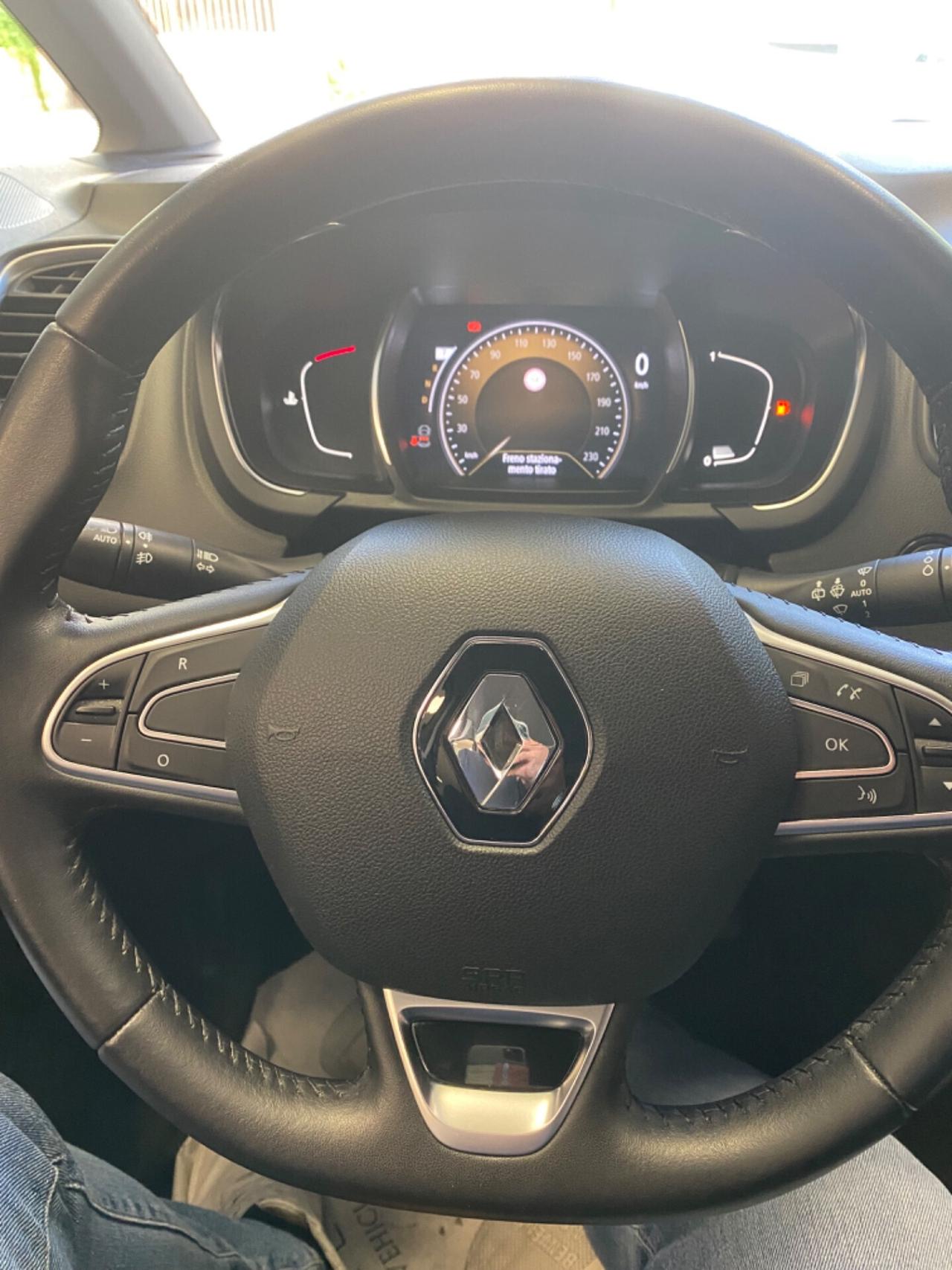 Renault Scenic Scénic dCi 8V 110 CV EDC Energy Intens