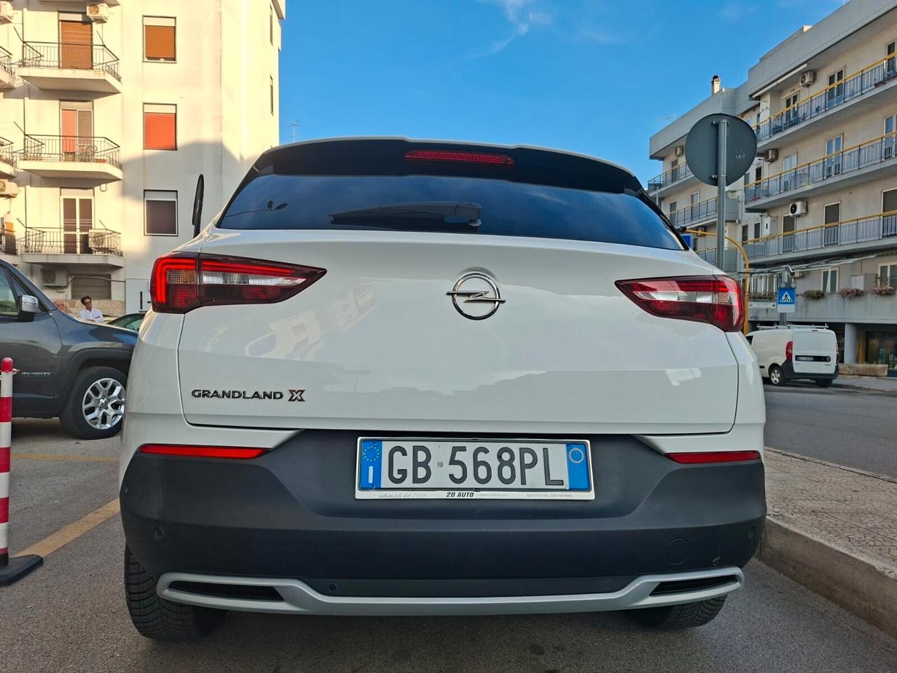 Opel Grandland Innovation 1.5 Tdci * Pelle * Navi * Garantita 12 Mesi