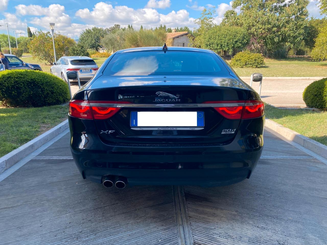 Jaguar XF 2.0 D 180 CV AWD aut. Prestige Business