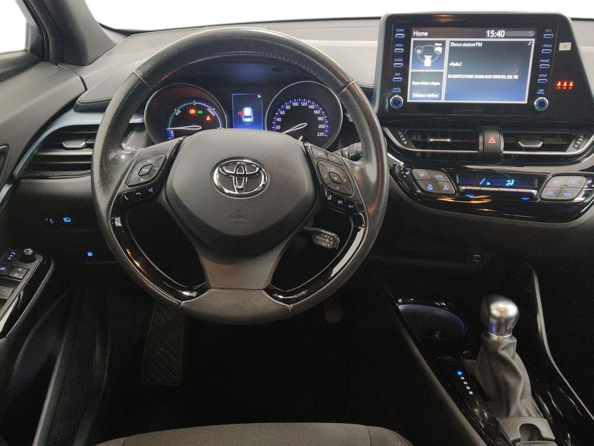 TOYOTA C-HR (2016-2023) - C-HR 1.8 Hybrid E-CVT Trend