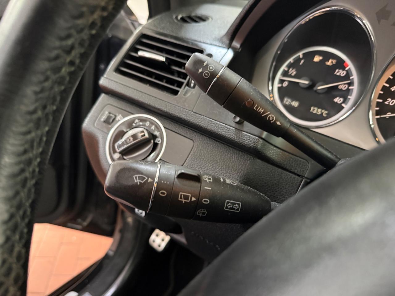 Mercedes-benz C 220 170cv //AMG\\ Cambio automatico