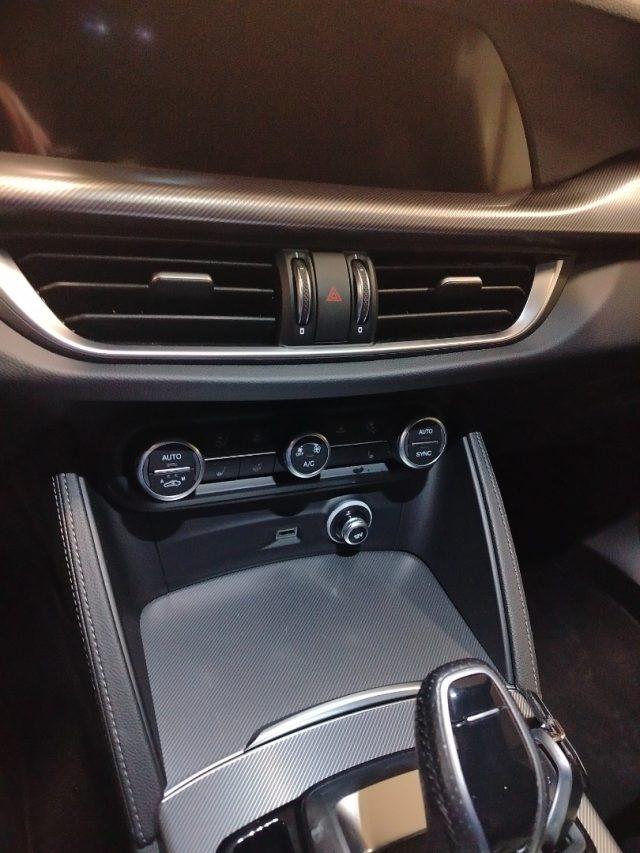 ALFA ROMEO Stelvio 2.2 Turbodiesel 210 CV AT8 Q4 Veloce