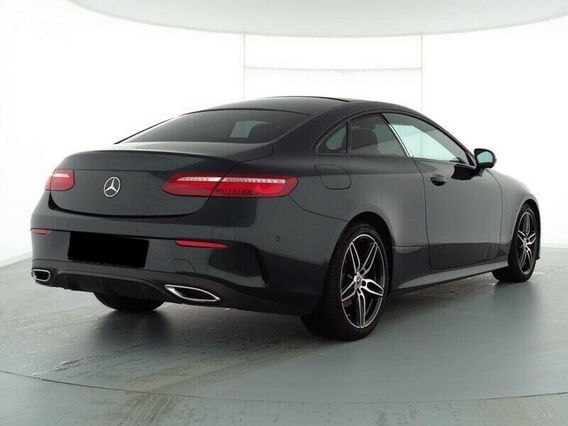 MERCEDES E 220 d AMG-Line