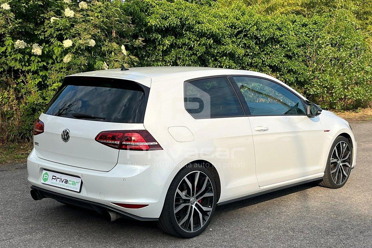 VOLKSWAGEN Golf GTI 2.0 TSI 3p. BlueMotion Technology