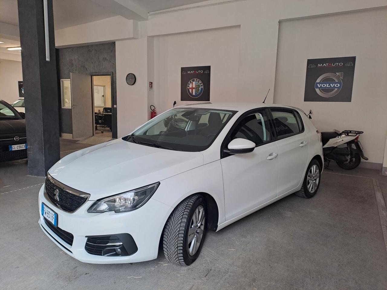 Peugeot 308 BlueHDi 130 S&S Active